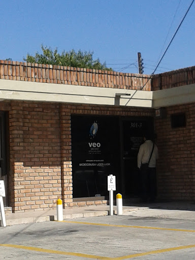 Dr. Arturo L. Villarreal Muraira, Oftalmología Clínica VEO