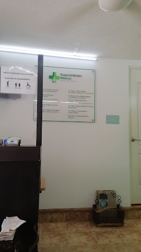Especialidades Médicas Los Pinos