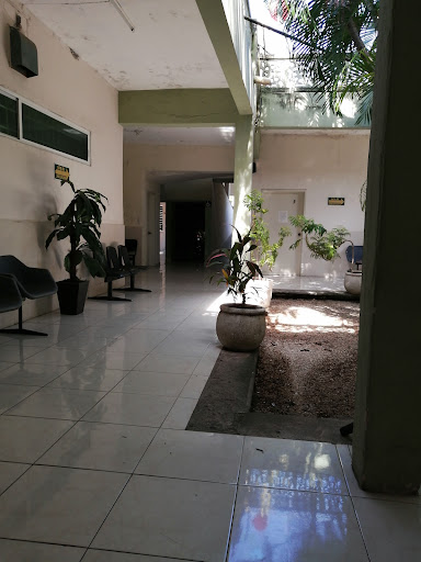 CLÍNICA SANTA MARIA