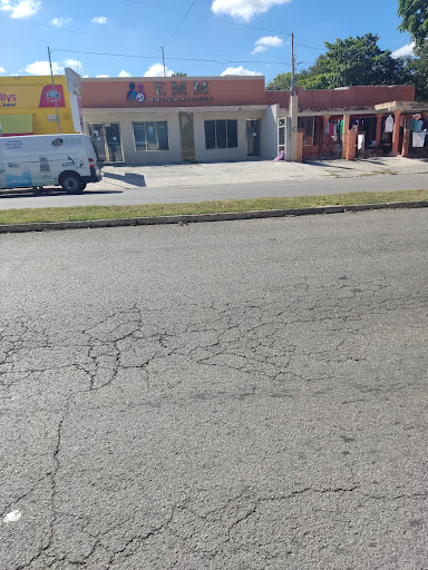 Especialidades Médicas Madero