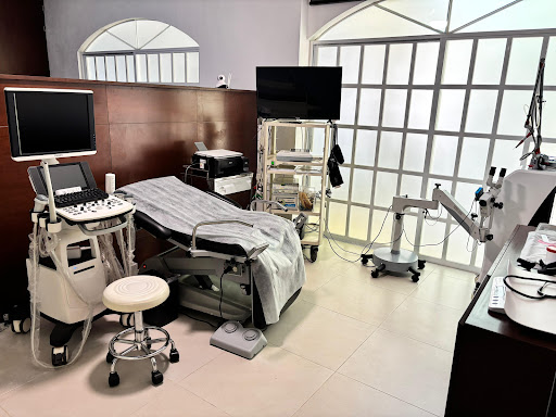 DR. CEBALLOS-CONSULTORIO MEDICO