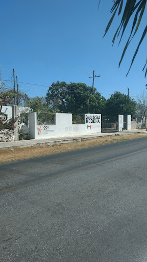 CENTRO DE SALUD YAXKUKUL