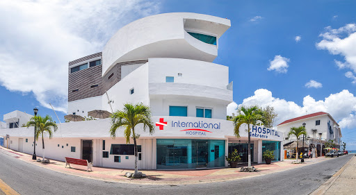 Cozumel International Hospital / Hyperbaric Chamber