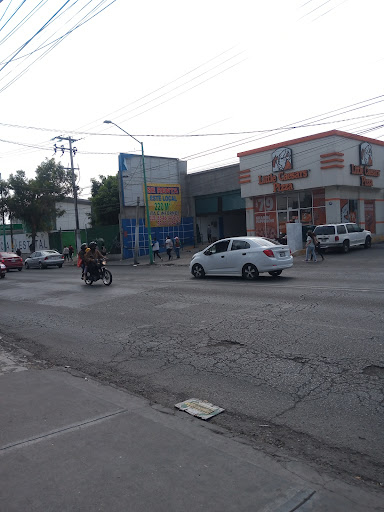Laboratorios Azteca San Cristóbal