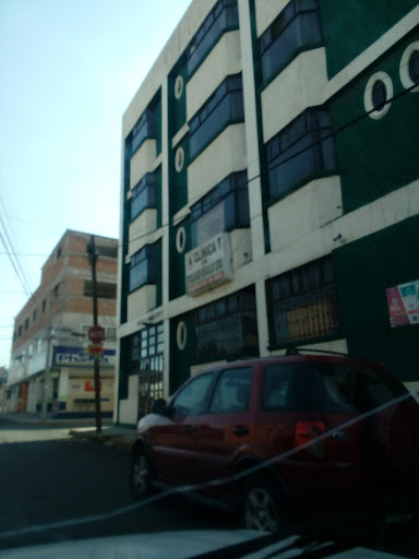 Clínica de Especialidades Médicas los Cedros
