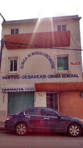 Clínica de Médicos Especialistas
