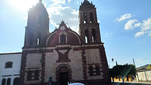 Parroquia De La Santísima Trinidad