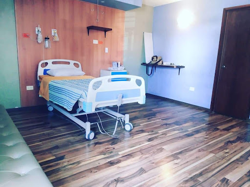 CLINICA ESPECIALIDADES MEDICAS Y ODONTOLÓGICAS