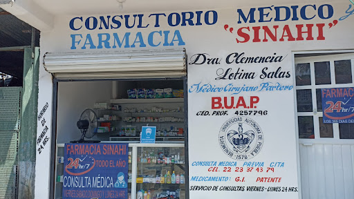 FARMACIA Y CONSULTORIO MÉDICO SINAHI SUC. LA CEIBA