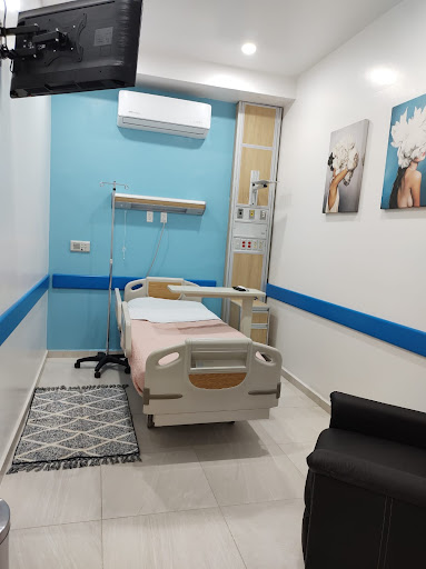INNOVIC GRUPO MÉDICO HOSPITAL