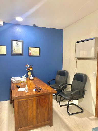 CLÍNICA ARCOS